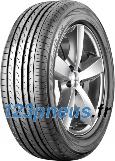 YOKOHAMA  BluEarth (RV-02) 235/50 R18 97V