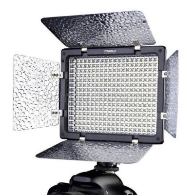 YONGNUO  YN-300 II - Panneau 300 LED (3200K-5500K)